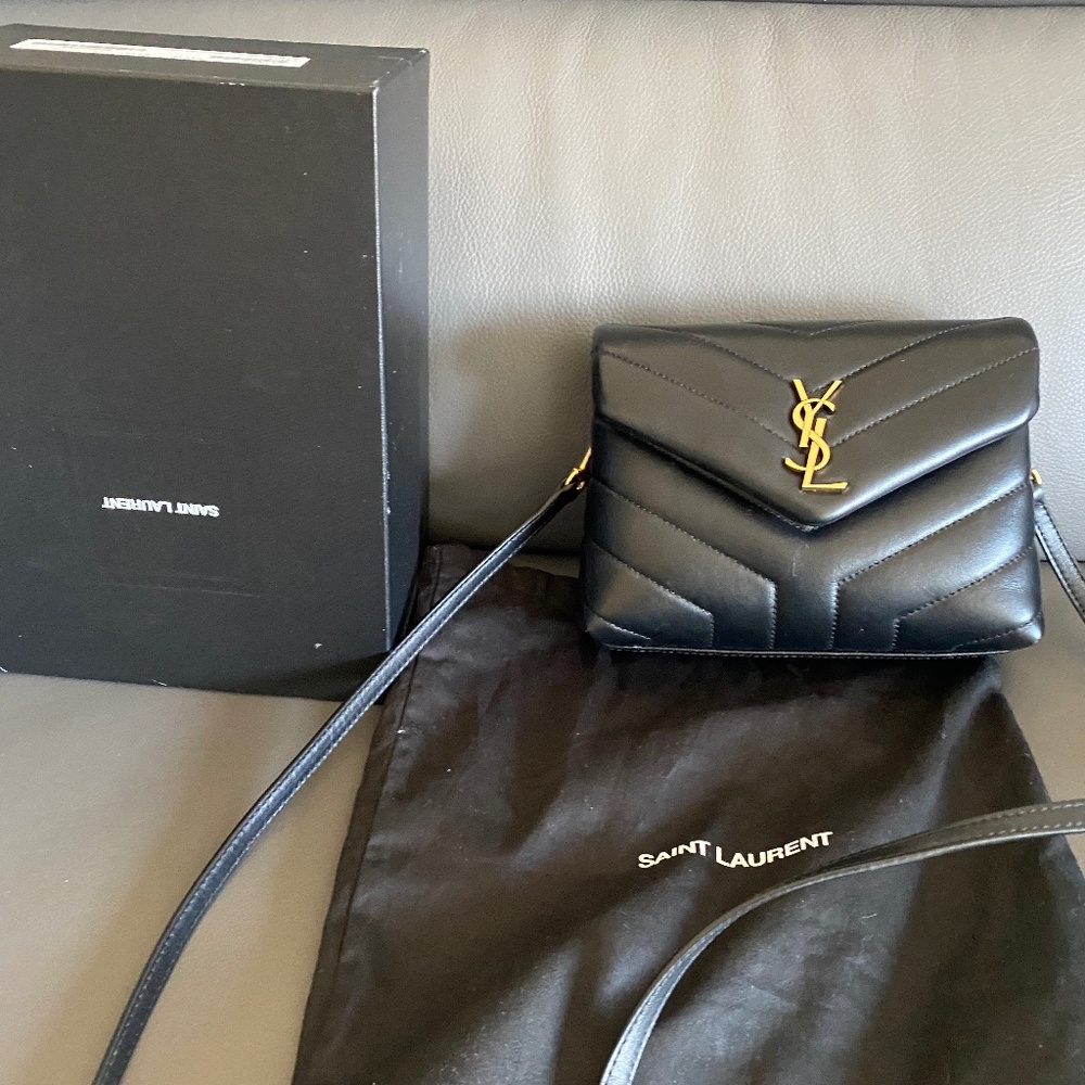 ❌SOLD❌YSL Loulou Toy